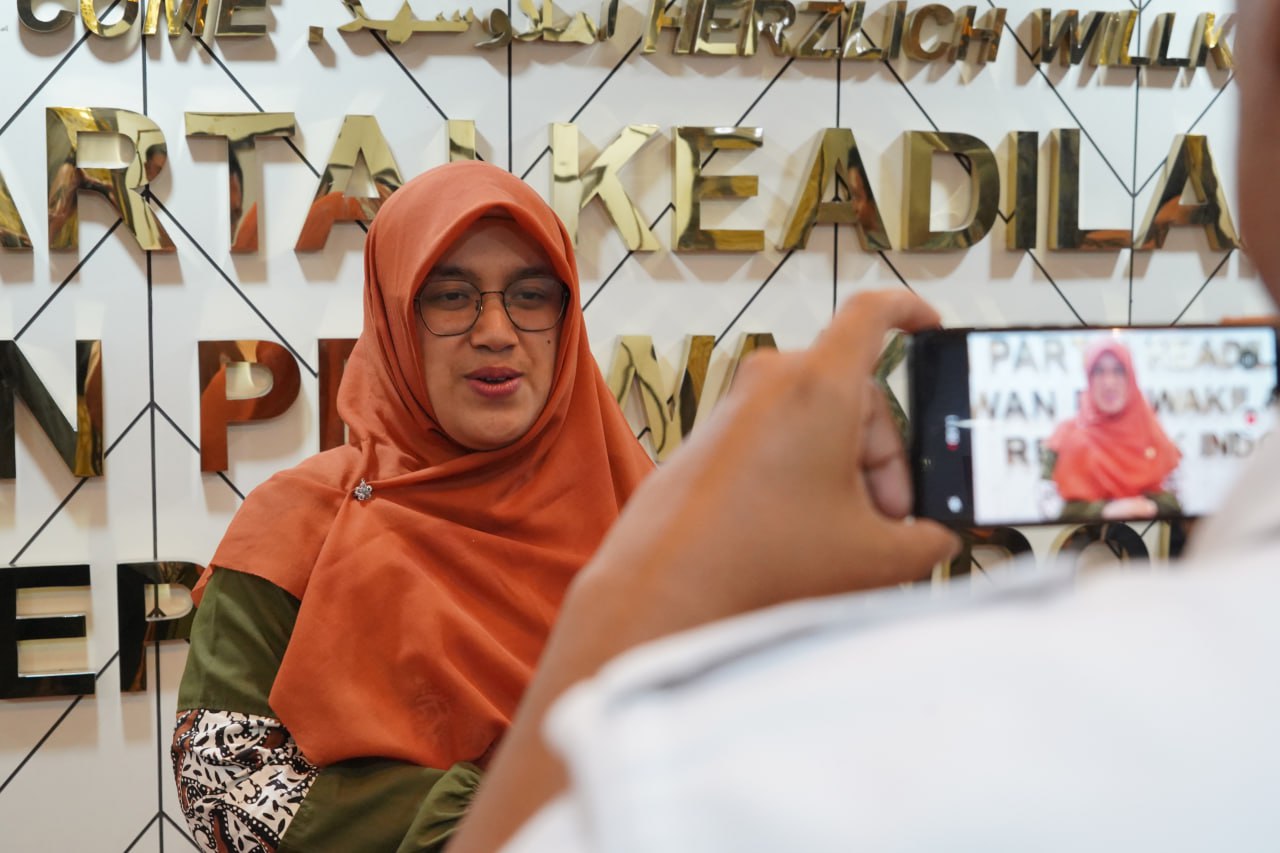 Anggota Komisi VIII DPR RI Fraksi PKS, Meitri Citra Wardani