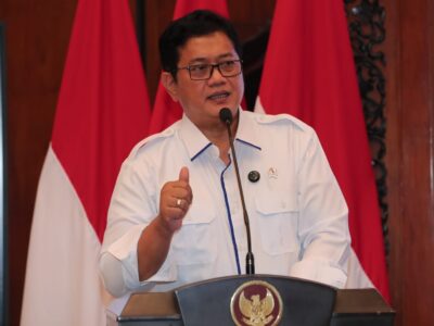 Wakil Menteri Transmigrasi, Viva Yoga Mauladi.