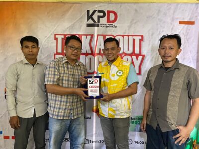 Diskusi Publik yang digelar Kawal Pemilu dan Demokrasi (KPD) bertajuk Gelanggang Demokrasi Pasca Penghapusan Presidential Threshold (PT) di Jakarat pada senin (20/01/2025). Sumber foto : Istimewa.