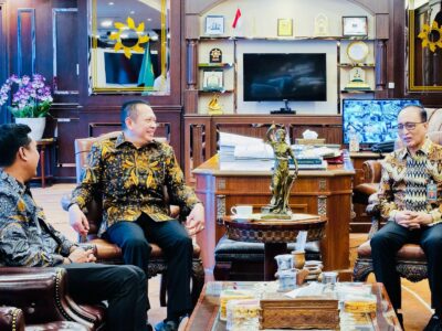 Anggota Komisi III DPR RI, Bamsoet saat bertemu Ketua MA Sunarto di Jakarta pada Kamis (10/4/2025).