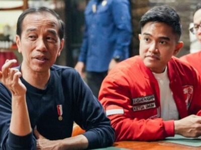 Joko Widodo dan Kaesang Pangerap, Ketua Umum DPP PSI yang juga anak Jokowi.