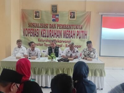 Sosialisasi dan Pembentukan Koperasi Merah Putih Kelurahan Mekarwangi Tanah Sareal Kota Bogor pada Rabu (7/5/2025)