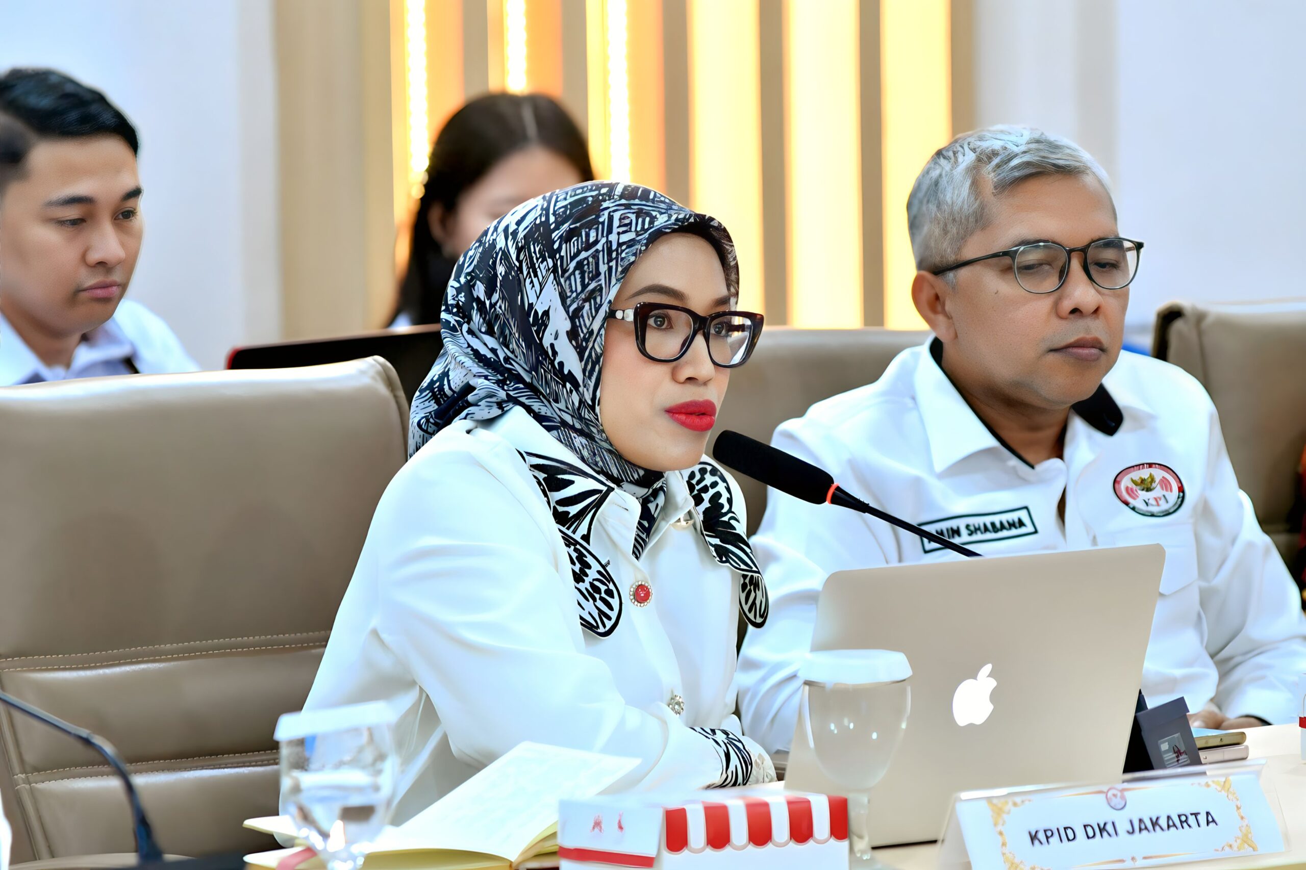 Komisioner KPI DKI Jakarta, Rizky Wahyuni