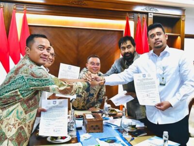 Rapat Terbatas Terkait Pembahasan Polemik 4 Pulau di Aceh yang dimasukkan dalam wilayah administrasi Provinsi Sumut, Jakarta, Selasa (17/06/2025). Sumber foto : Instagram Sekretariat Kabinet.