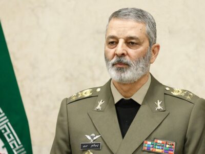 Kepala Staf Angkatan Bersenjata Iran, Mayor Jenderal Abdolrahim Mousavi,