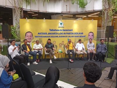 Arief Rosyid Hasan bersama Eks Aktivis Cipayung yang kini log ini di Partai Golkar dalam sebuah acara di DPD Golkar Jakarta.