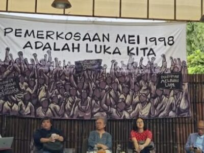 Diskusi publik bertajuk “Perkosaan Mei 1998 adalah Luka Kita” di Langgeng Gallery, Yogyakarta, Jumat (25/7/2025).