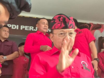 Gubernur Bali, I Wayan Koster