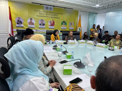 FGD Revisi UU Sisdiknas yang digelar Fraksi Partai Golkar di Kompleks Parlemen, Senayan Jakarta, pada Rabu (01/10/2025).
