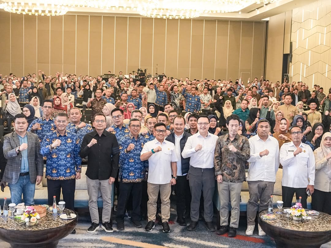 Menko PM, Muhaimin Iskandar di Workshop Kepala Sekolah SMK untuk Program SMK Go Global di Bandung, Senin (1/12/2025)